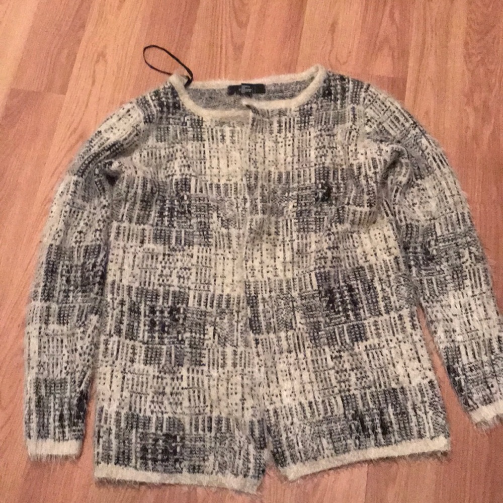 Forever 21 sweater